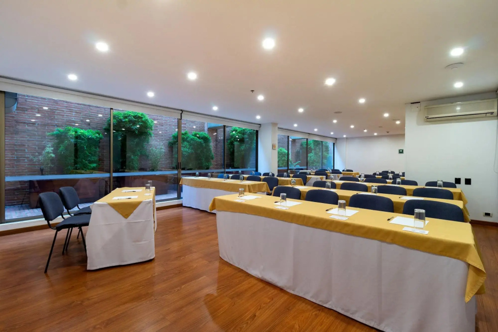 Hotel Madisson Inn Luxury By GEH Suites