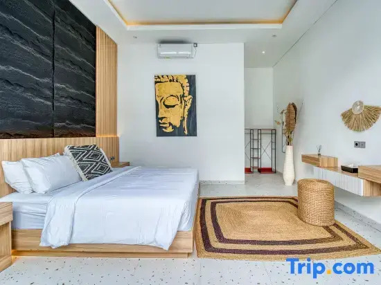 Villa Rioja – 3BR Tropical Retreat in Pererenan  - A Luxury Private Villa By Balinest Villas