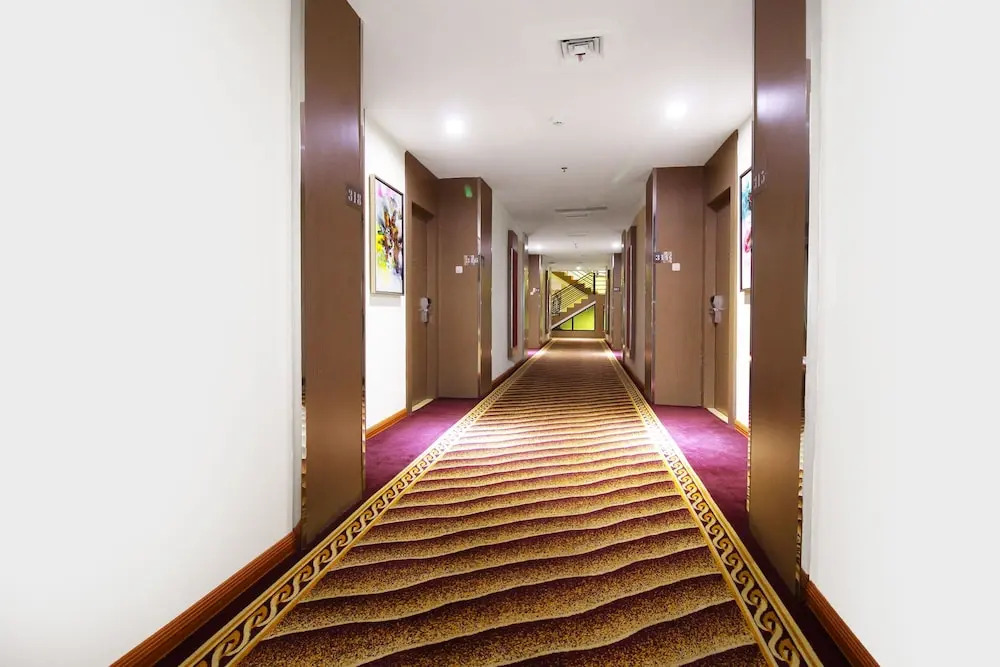 Airy Penuin Center Batam