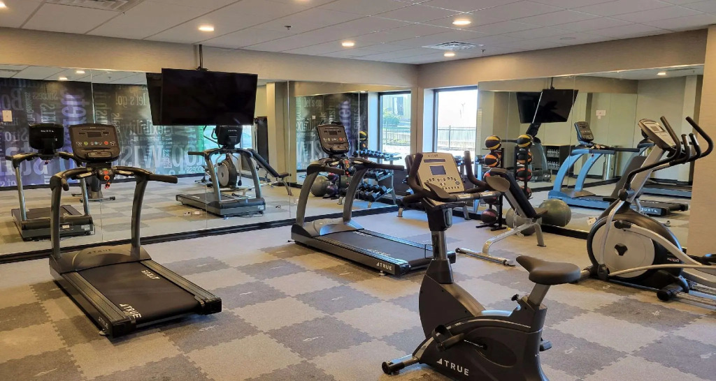 Best Western Plus South Holland Chicago Southland