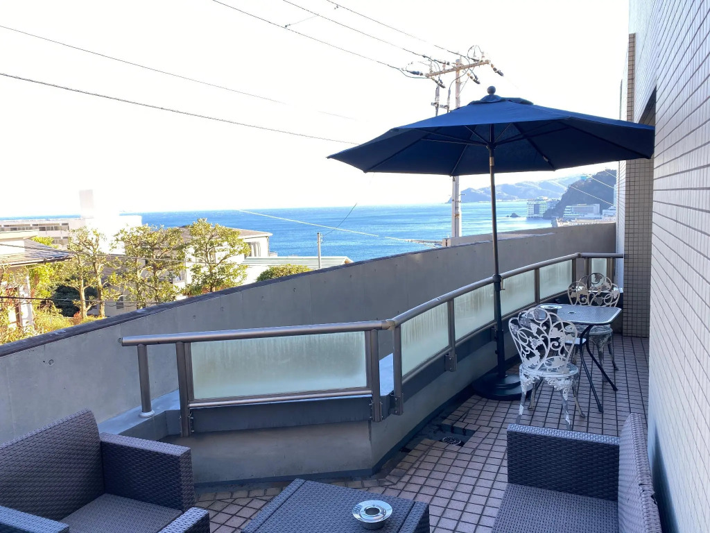 Atami Onsen Guest House Megumi 5 minutes walk from Atami Station