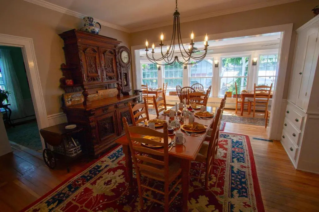 Phineas Swann Inn & Spa