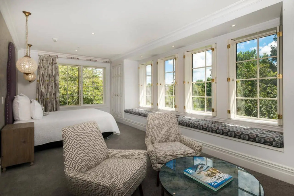 Sarnia Park - Boutique Lodge