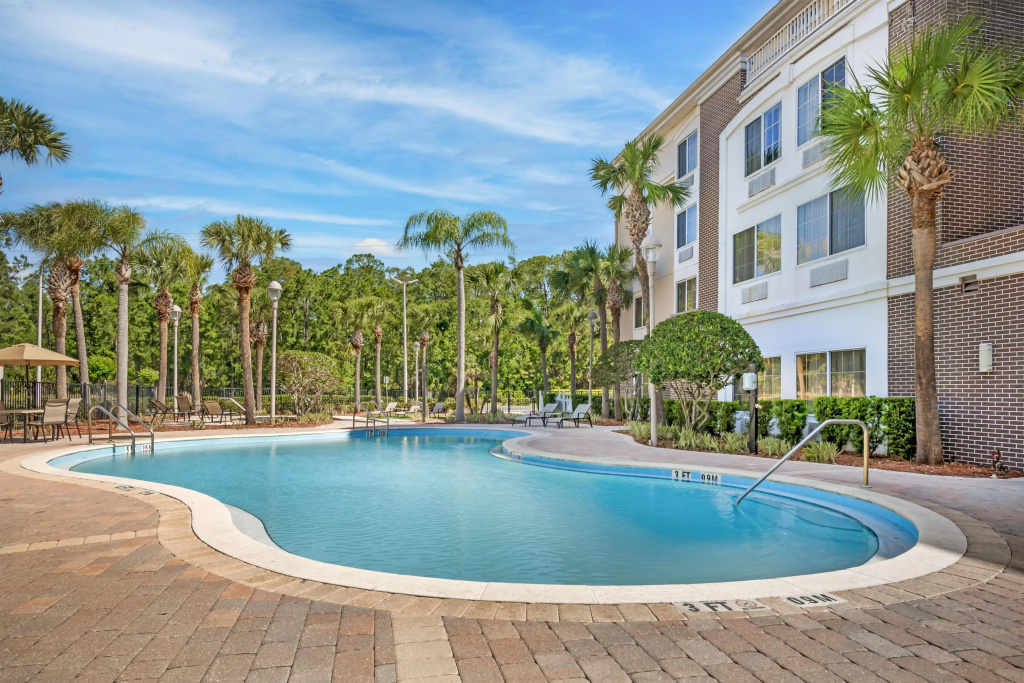 Best Western Plus Orlando Lake Buena Vista South Inn & Suites