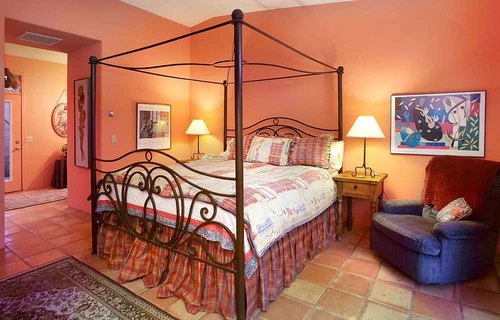 Cactus Cove Bed and Breakfast Inn