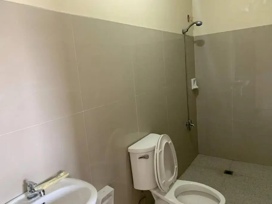 Lees Apartment