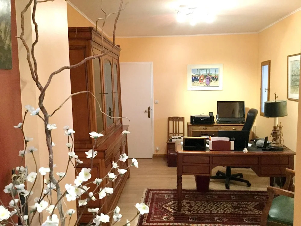 Villa With 5 Bedrooms in Bourré, With Private Pool, Enclosed Garden and Wifi - 4 km From the Beach