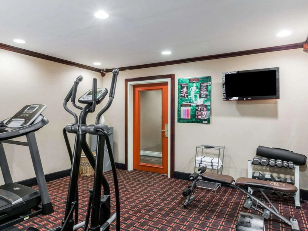 Quality Inn & Suites