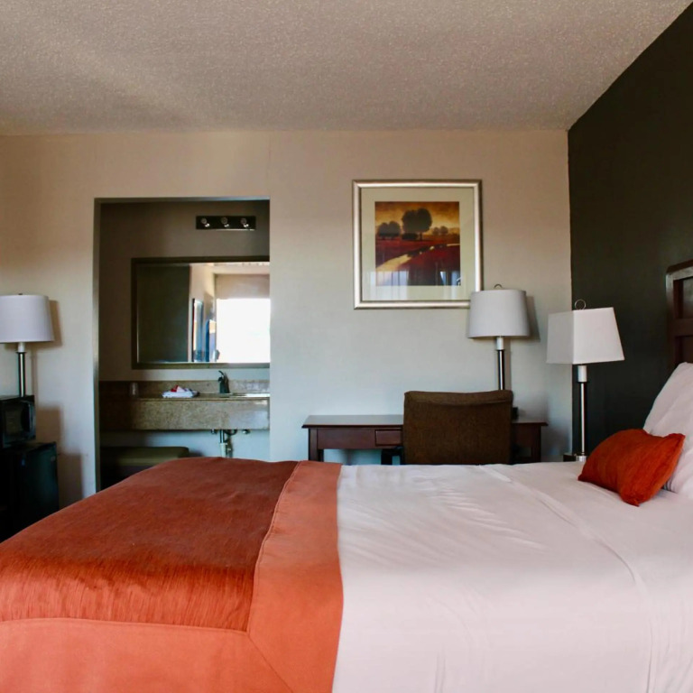 LA VISTA INN