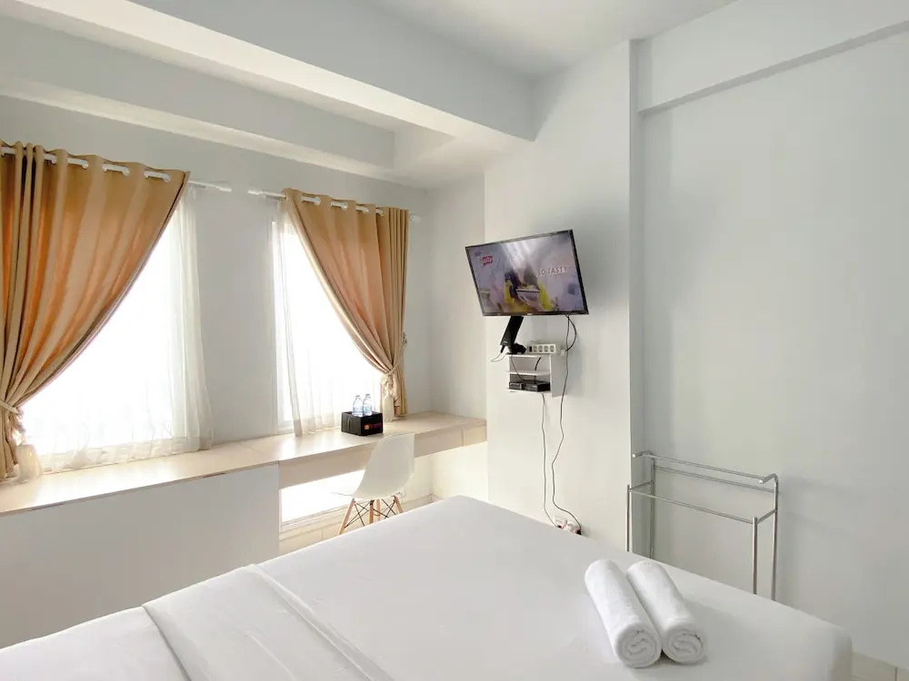 Simply And Cozy Stay Studio Patraland Urbano Apartment