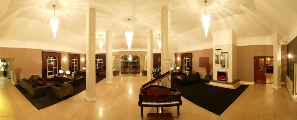 Killarney Oaks Hotel