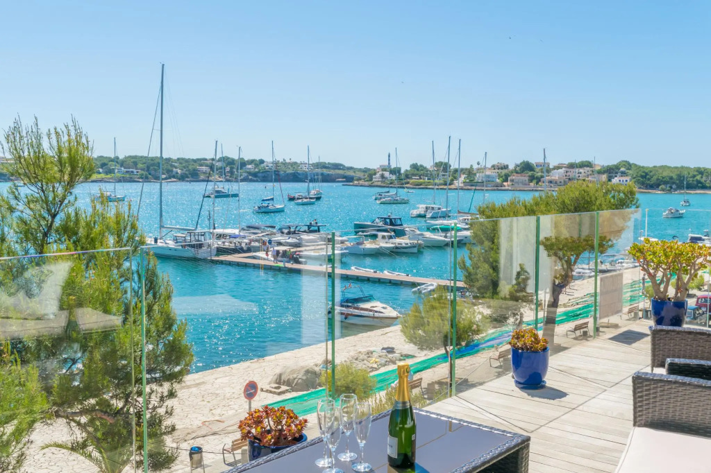 Apartamentos Llevant