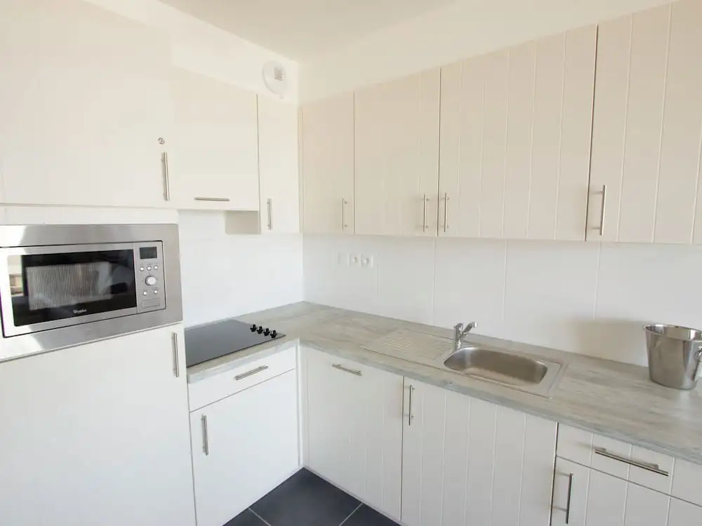 Modern beachside apartment in Bray-Dunes close to De Panne