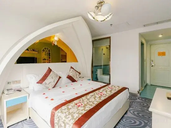Fulong Hotel