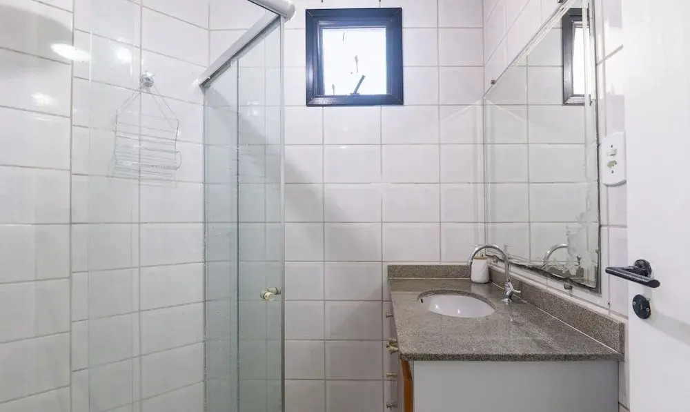 Comfort and Sophistication Just Steps From Praia do Morro - DBH