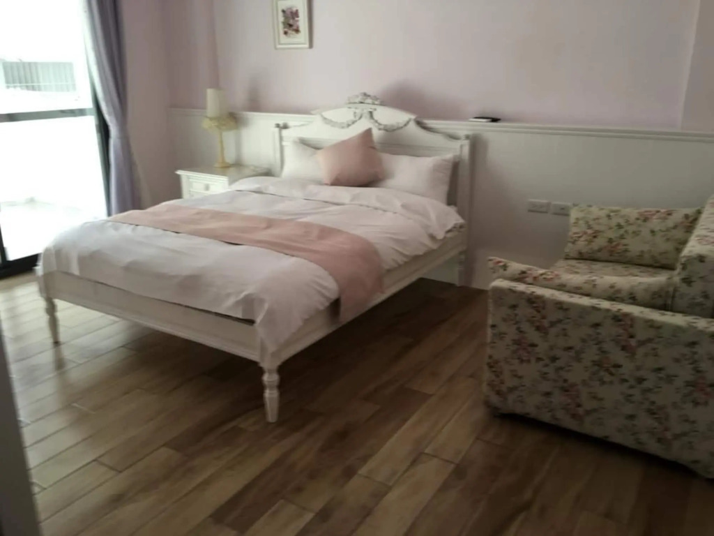 Iris Guest House