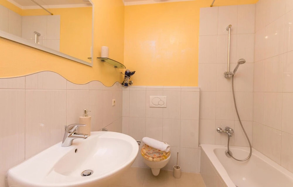 Awesome Home In Turanj