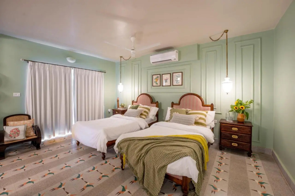 Elivaas BluDoor Luxury 5BHK Villa with Private Pool