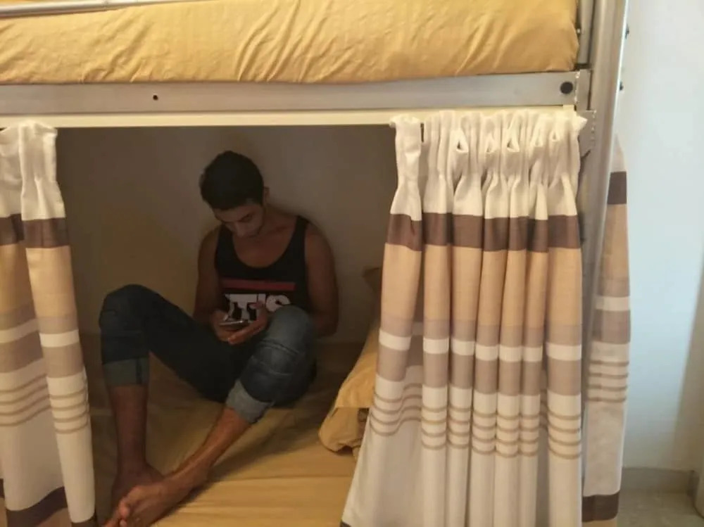 California Hostel