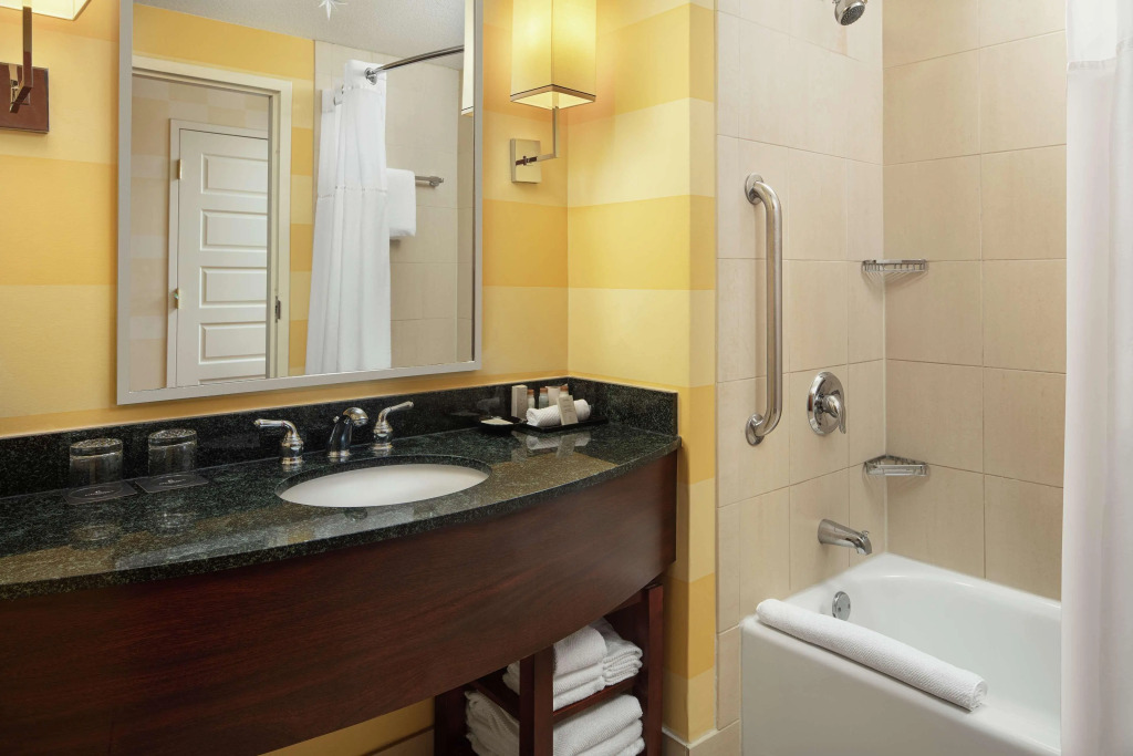 Hilton Charlotte Airport Hotel