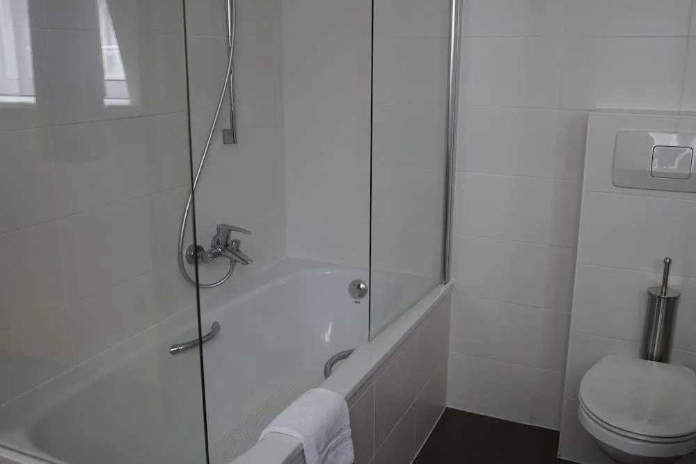Hotel Corner House by WP Hotels