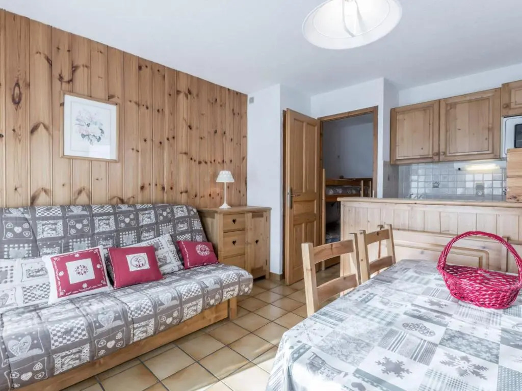 Appartement La Clusaz, 2 pièces, 5 personnes - FR-1-304-53