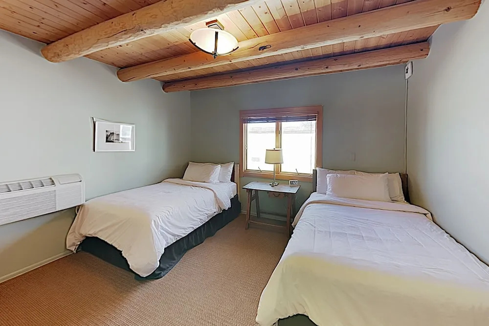 San Francisco At Zona Rosa: Near Plaza & Railyard 3 Bedroom Condo