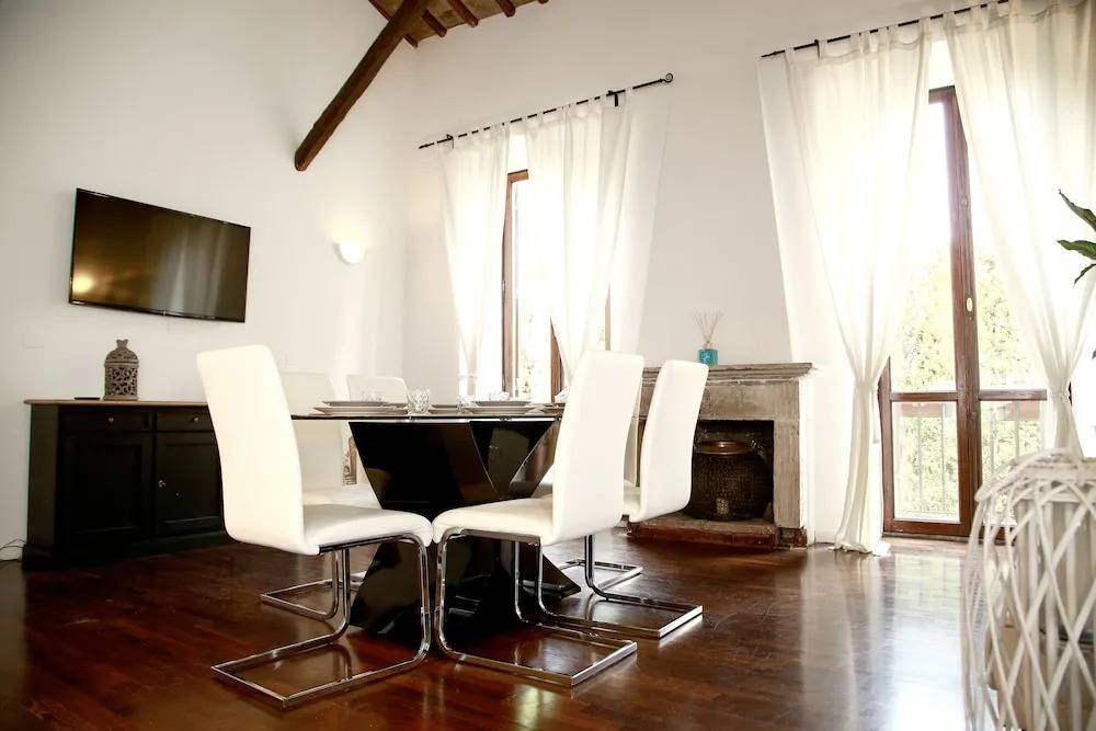 Vicolo Moroni Apartment