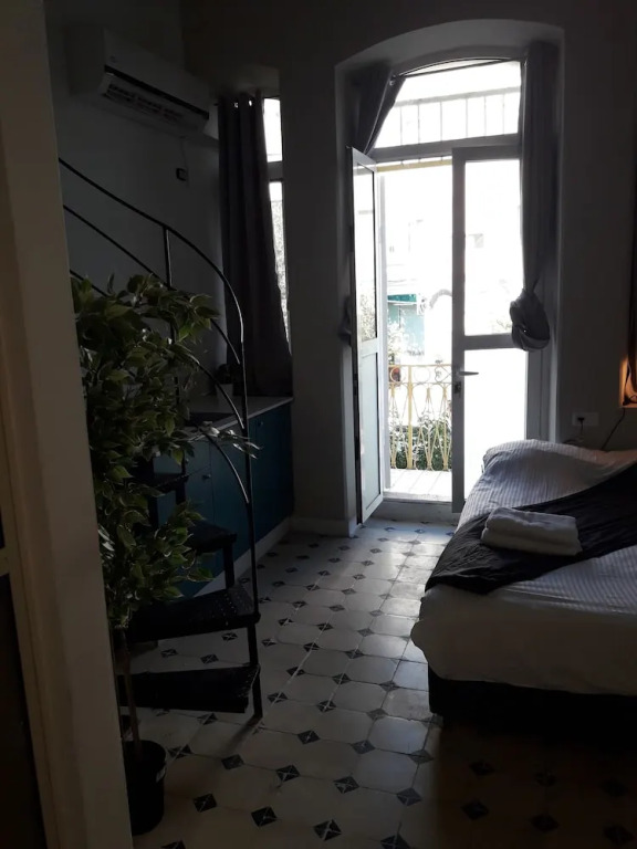 Queen hotel