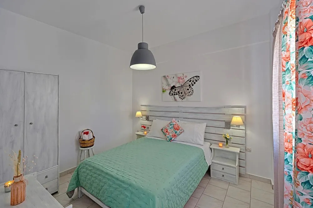 Lettas Apartments