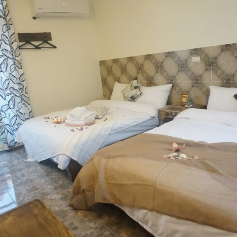 5 I Fishing B&B