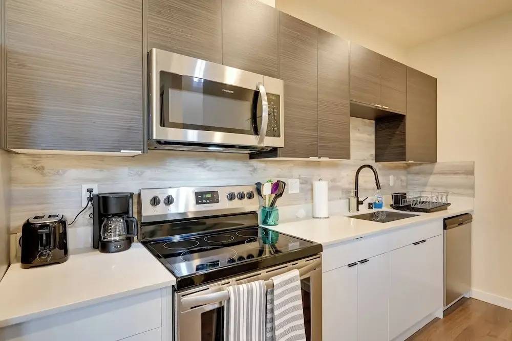 Seattle Townhome: Rooftop Deck < 7 Mi to Dtwn