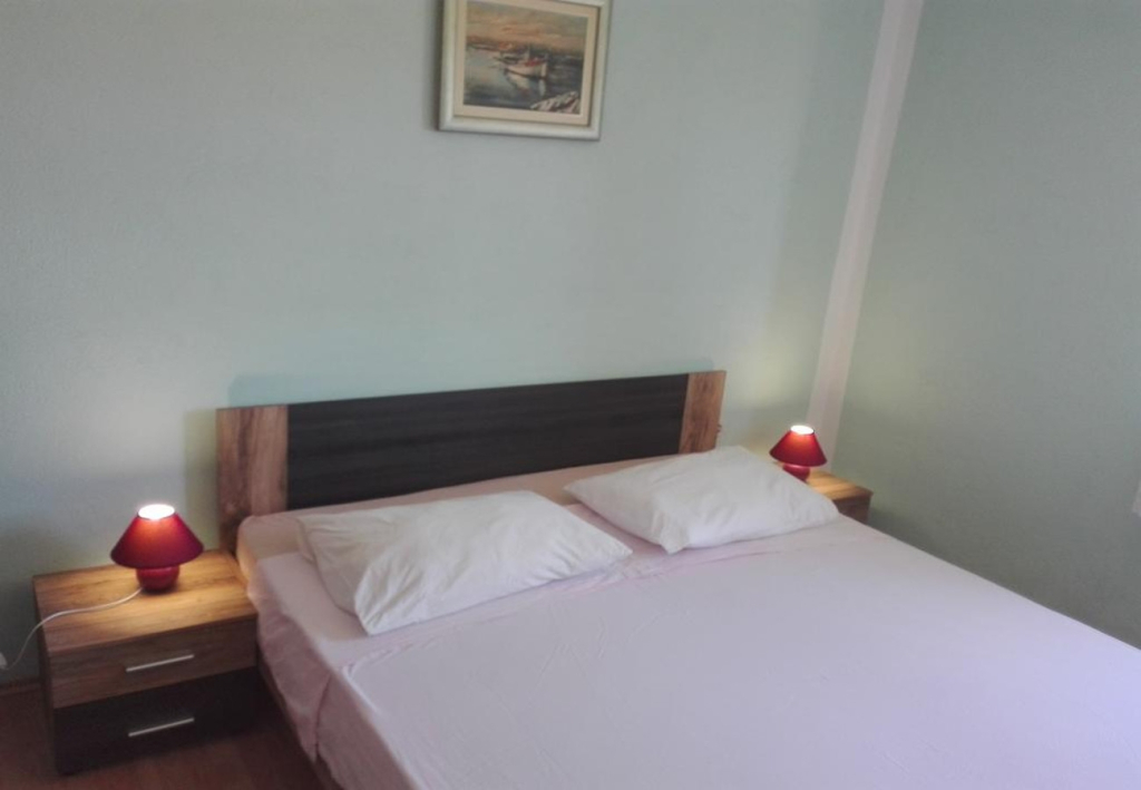 Apartment Luka - pet friendly A1 Seget Donji, Riviera Trogir