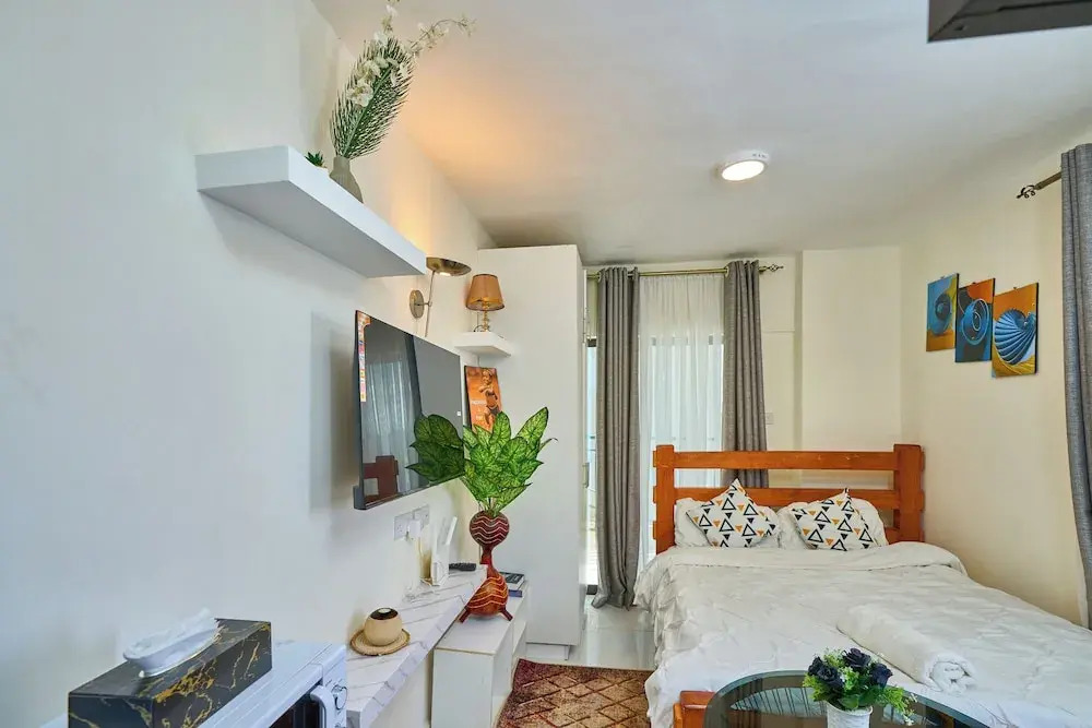 Luxore Apartments