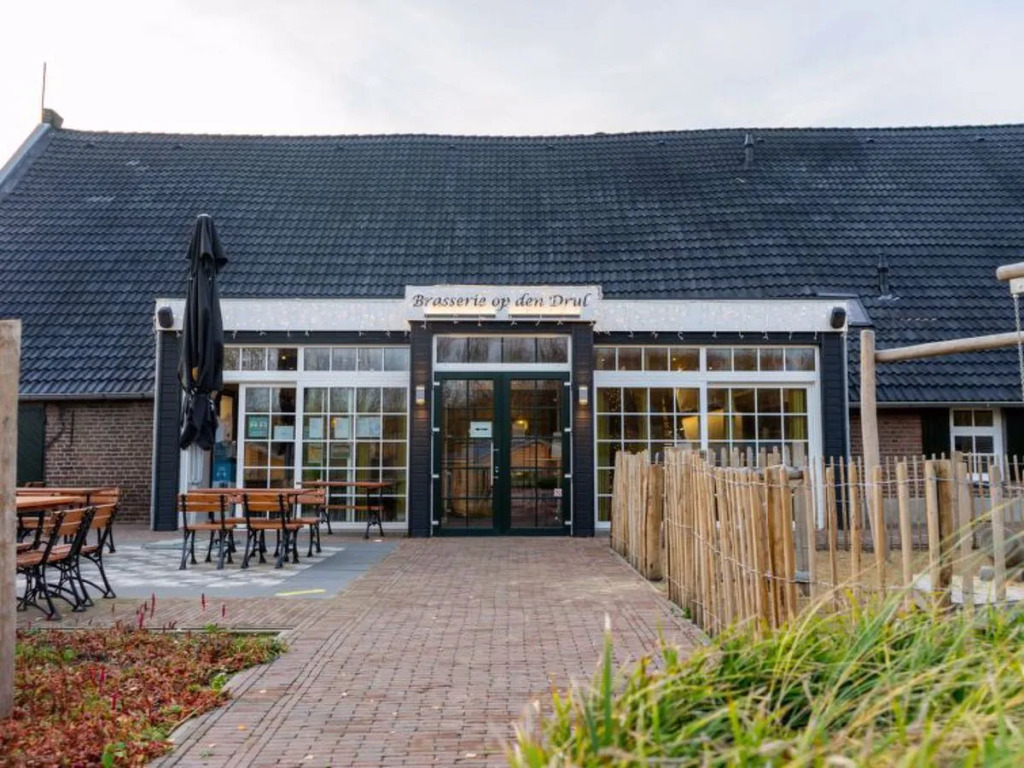 Resort De Kraaijenbergse Plassen 26622