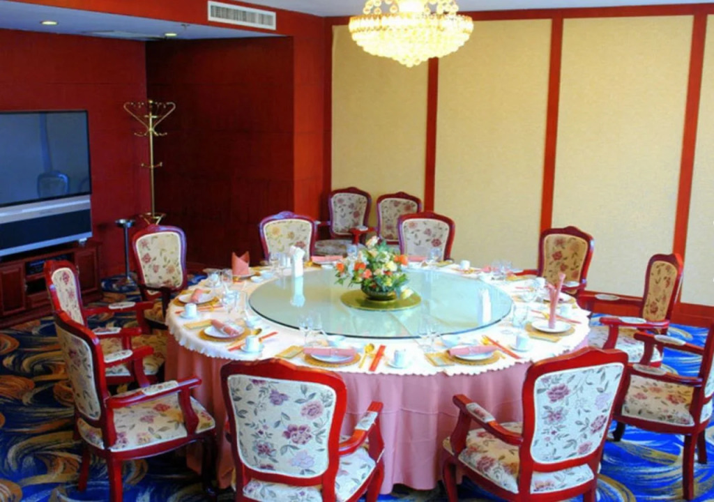 Mayfair Hotel