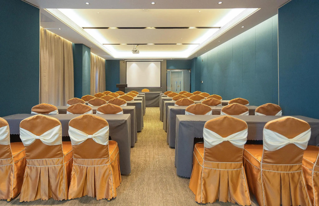 Echarm Hotel Yangjiang Baili Plaza Branch