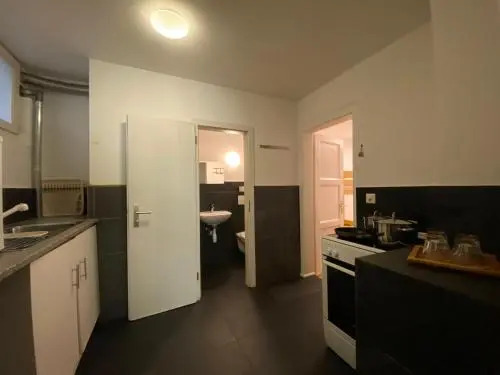 Central Studio 8