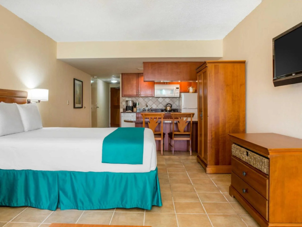 Bluegreen at La Cabana Beach Resort & Casino