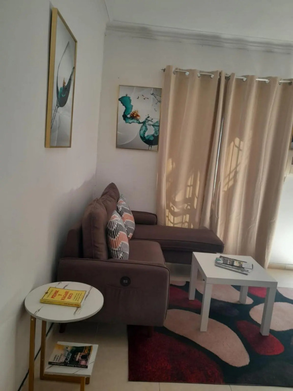 J. B Apartamentos