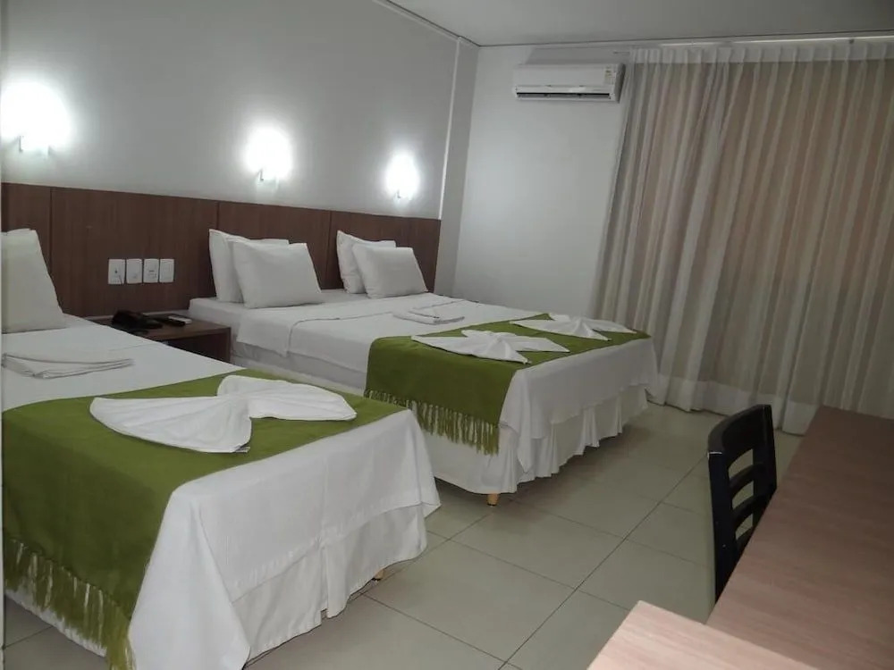 Oasis Hotel