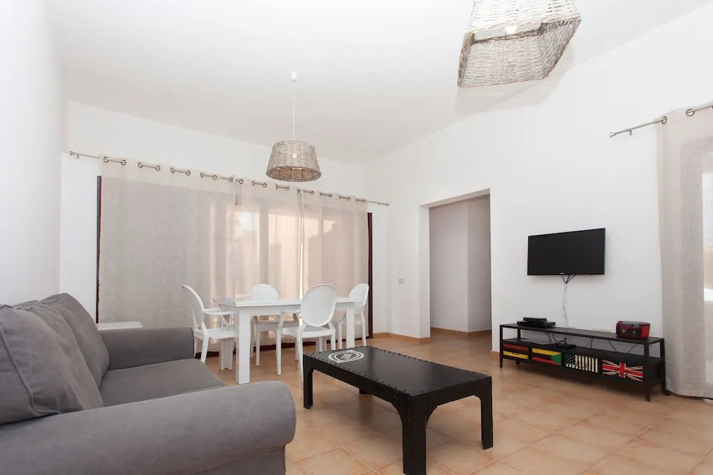 Anahi Homes Corralejo - Villa Brezo 3