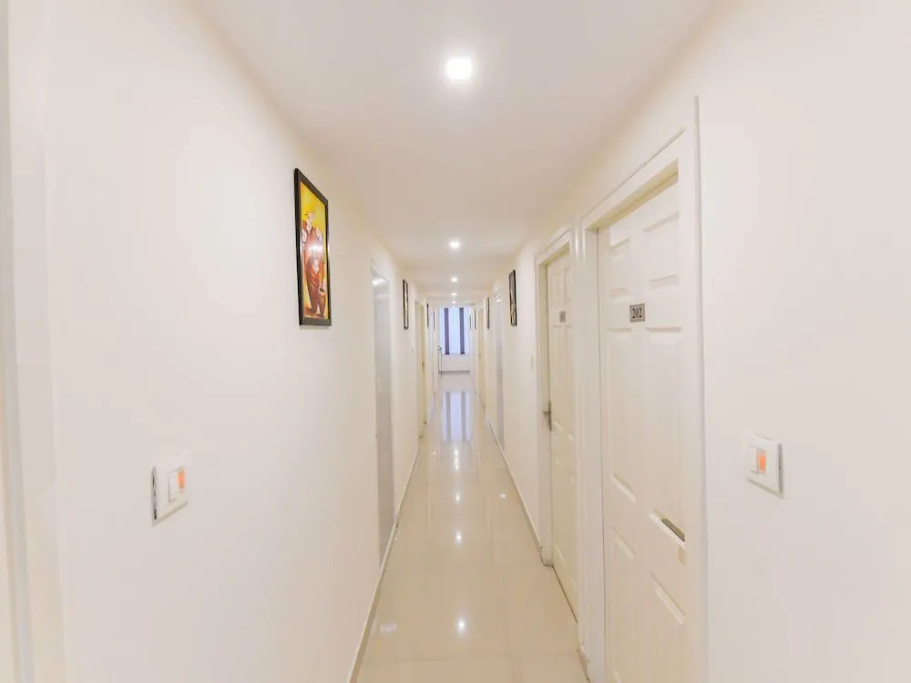 Prime Palace Hotel - MG Road