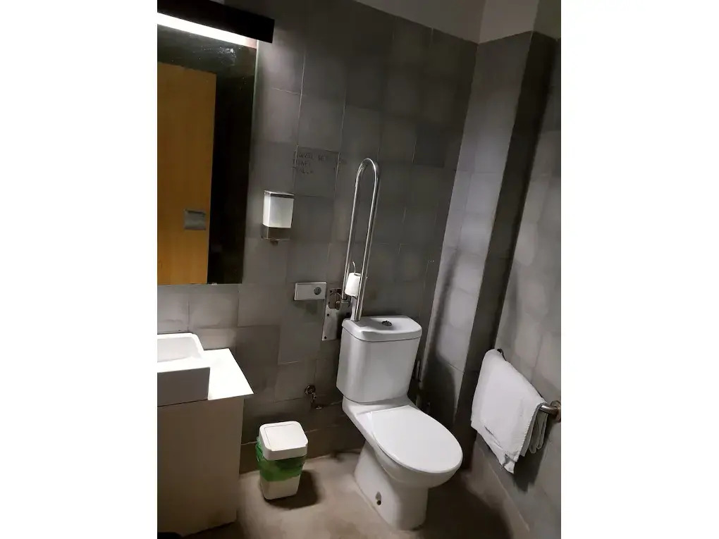 Traveller Box Hostel