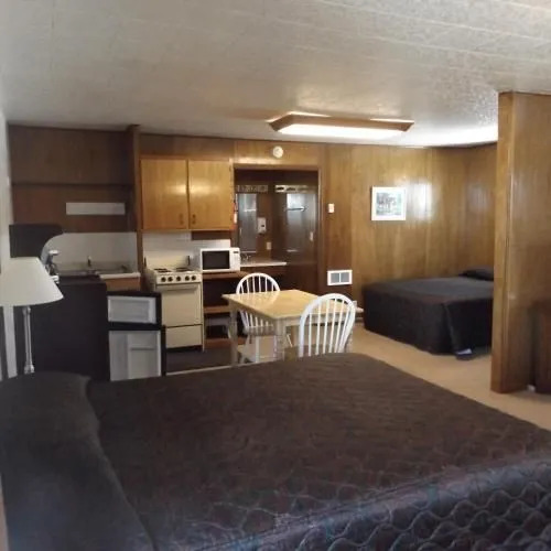 Lazy B Motel
