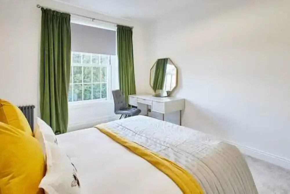 Host Stay South View