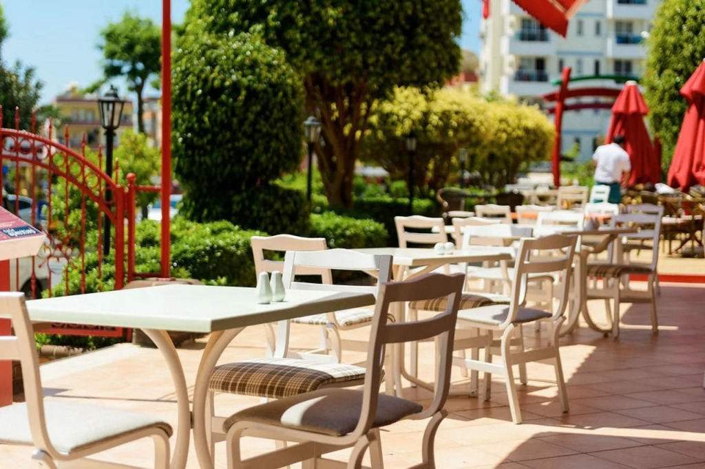 Smartline Sunpark Aramis Hotel