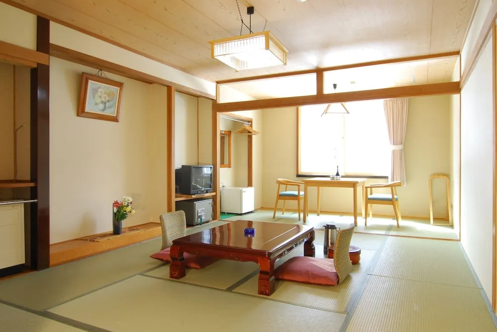 Shiga No Yu Hotel
