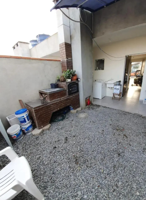 Casa nova 2 quartos 1 garagem Morretes