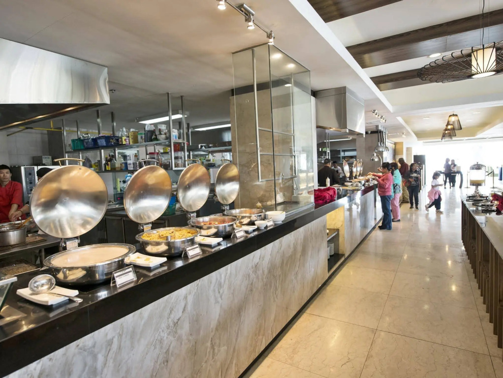 Newtown Plaza Hotel